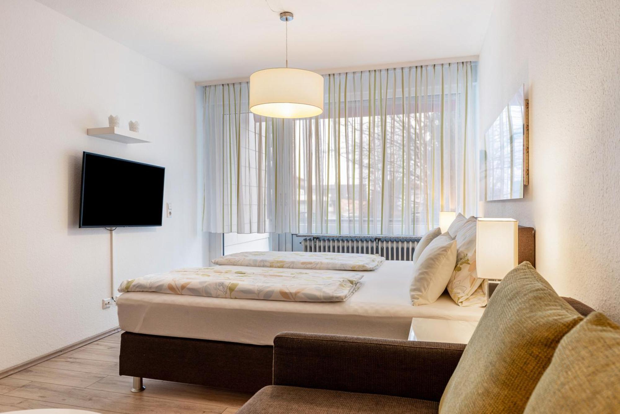 Ferienwohnung Am Weiher Meersburg Esterno foto